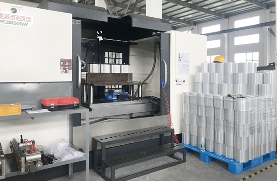 Horisontal bearbejdningscenter